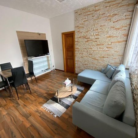 Apartment Hlinska Ческе-Будеёвице Экстерьер фото