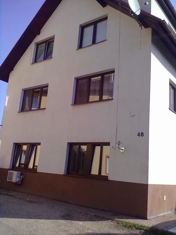 Apartment Hlinska Ческе-Будеёвице Экстерьер фото